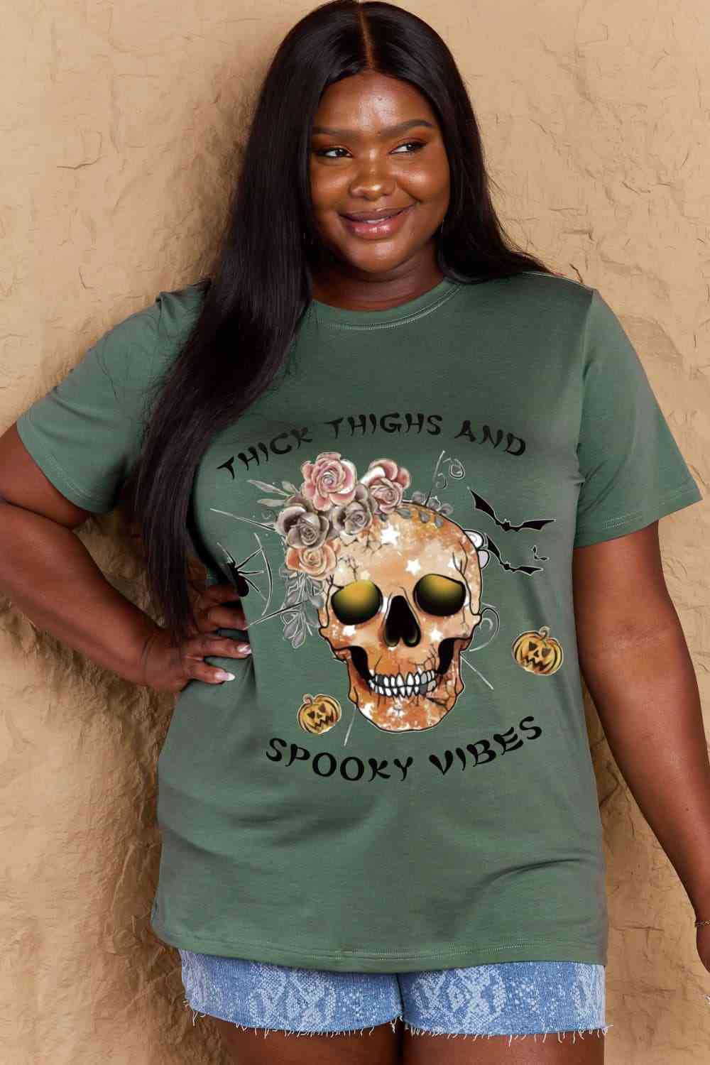 THICK THIGHS AND SPOOKY VIBES Graphic Cotton T-Shirt